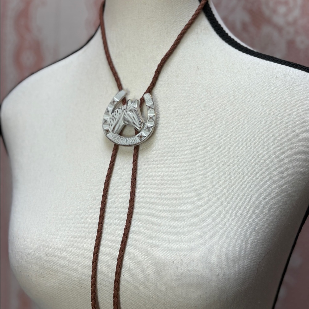 Handcrafted Horse Head Horseshoe Bolo Tie | Western - Picture 5 of 5